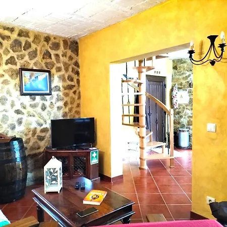 Casa Do Terreiro Tatil Evi Cujo